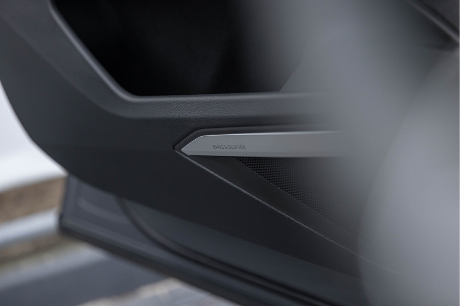 Audi SQ8 e-tron Sportback 504pk Quattro Pano S-stoelen B&O ACC Trekhaak