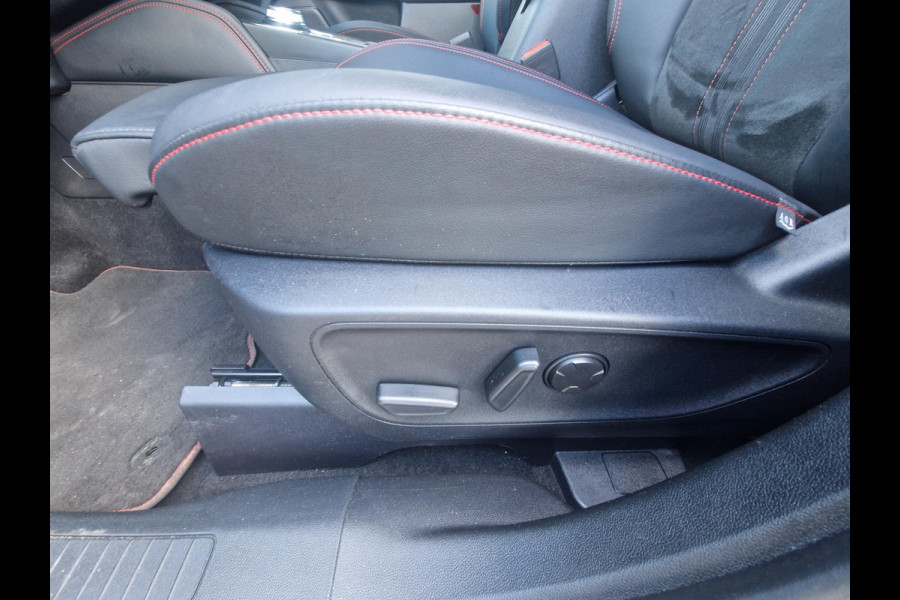 Ford Kuga 2.5 PHEV ST-Line X Winterpack | Adaptieve Cruise | AGR stoelen | Elektrische Achterklep | 2.100kg Trekgewicht | Nederlandse auto | Dodehoekherkenning