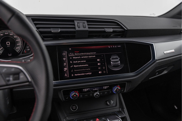 Audi Q3 Sportback 45 TFSI e 245pk S-Line Pano Sonos Sfeer ACC 20''
