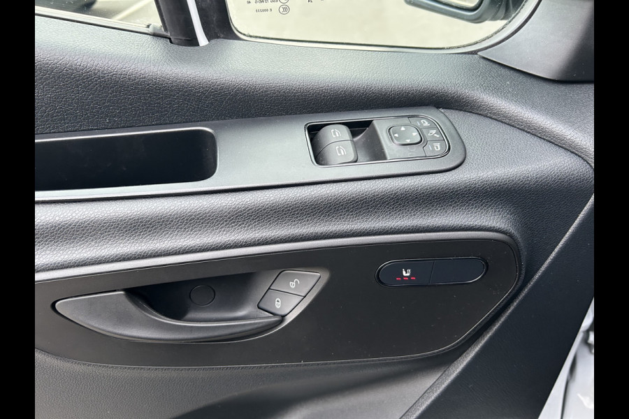 Mercedes-Benz Sprinter 317 CDI L2 H2 Pro Facelift / MBUX / Navigatie / Camera / Geveerde stoel / Cruise control / Airco / 270 Graden achterdeuren