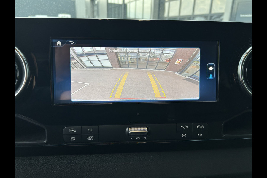 Mercedes-Benz Sprinter 317 CDI L2 H2 Pro Facelift / MBUX / Navigatie / Camera / Geveerde stoel / Cruise control / Airco / 270 Graden achterdeuren