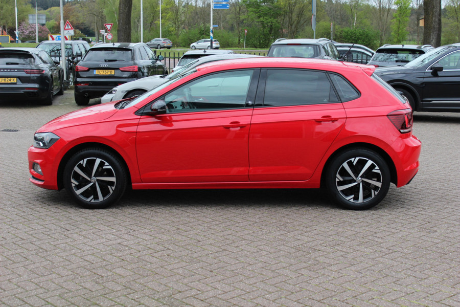 Volkswagen Polo 1.0 TSI Comfortline / NL Auto! / 1e Eign. / Trekhaak / CarPlay / Beats / 16'' / ACC