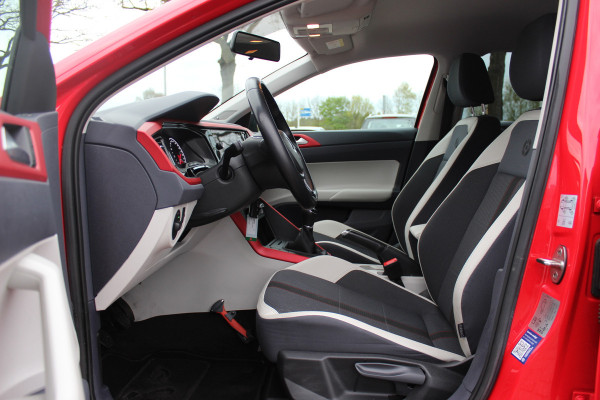 Volkswagen Polo 1.0 TSI Comfortline / NL Auto! / 1e Eign. / Trekhaak / CarPlay / Beats / 16'' / ACC