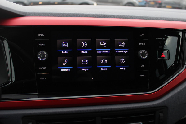 Volkswagen Polo 1.0 TSI Comfortline / NL Auto! / 1e Eign. / Trekhaak / CarPlay / Beats / 16'' / ACC