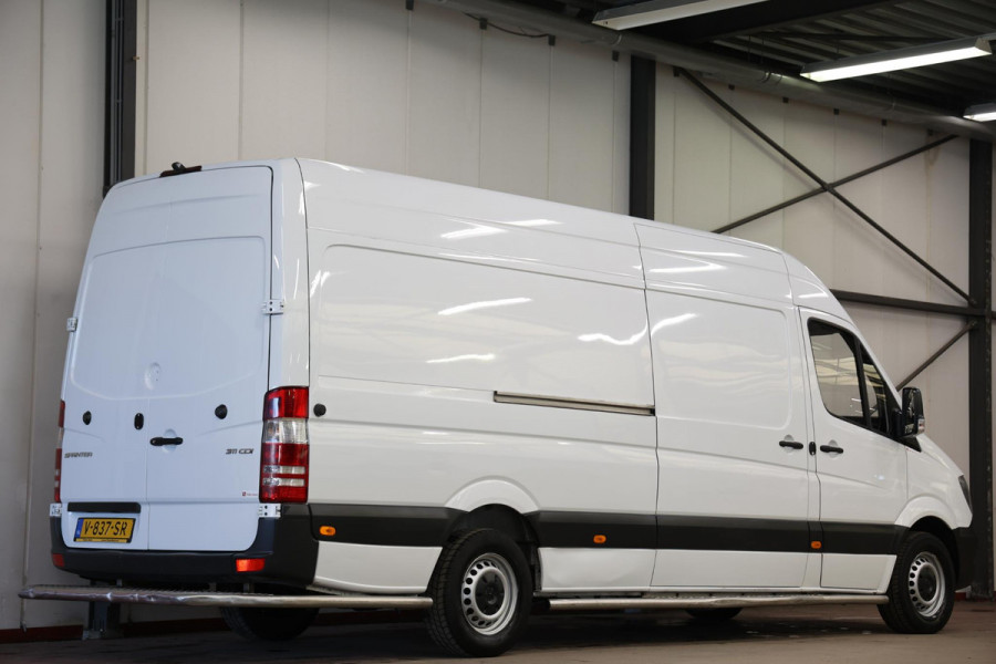 Mercedes-Benz Sprinter 311 2.2 CDI AUTOMAAT L3H2 POST NL EURO 6