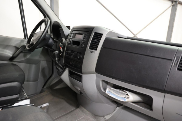 Mercedes-Benz Sprinter 311 2.2 CDI AUTOMAAT L3H2 POST NL EURO 6