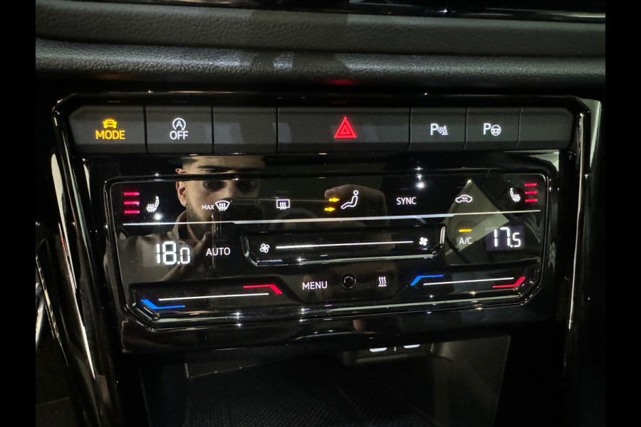 Volkswagen T-Roc 1.5 TSI R-Line Pano|Beats|IQ|Keyless|Camera