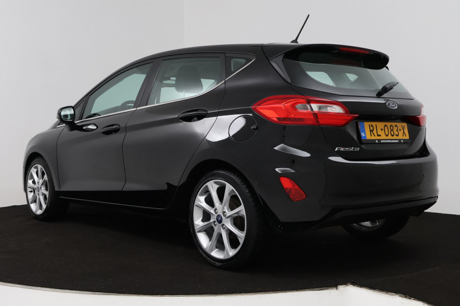 Ford Fiesta 1.0 EcoBoost Titanium (ACHTERUITRIJCAMERA, CRUISE CONTROL ADAPTIEF, NAVIGATIE, PARKEERSENSOREN)