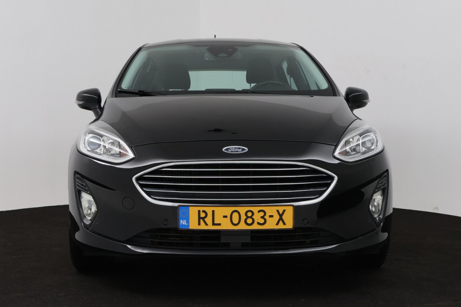 Ford Fiesta 1.0 EcoBoost Titanium (ACHTERUITRIJCAMERA, CRUISE CONTROL ADAPTIEF, NAVIGATIE, PARKEERSENSOREN)