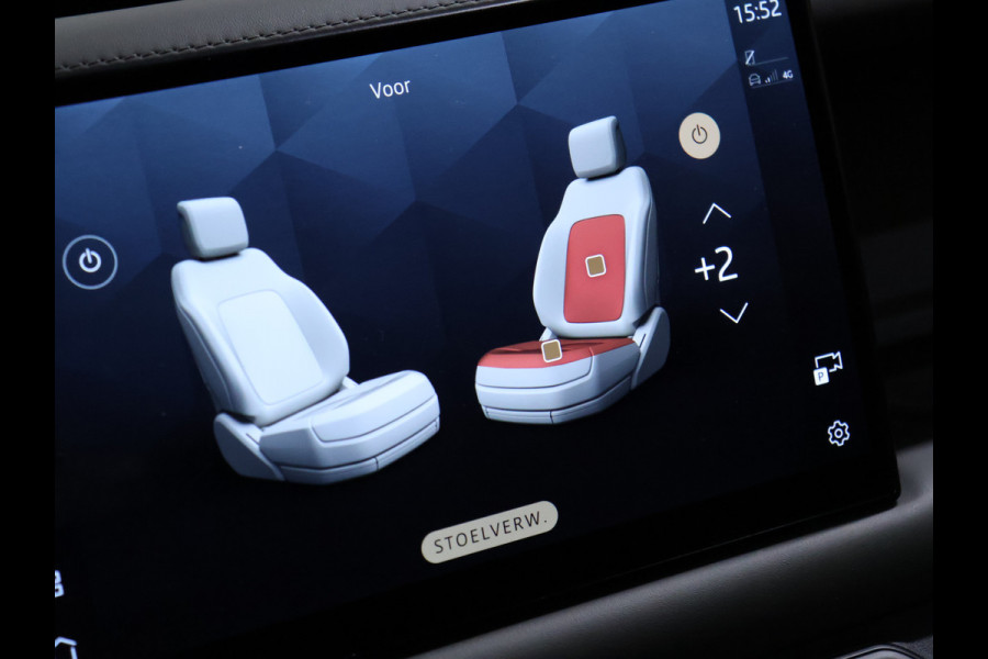 Land Rover Defender 110 2.0 P400e 110 Urban X-Dynamic [SCHUIFKANTELDAK, TREKHAAK, APPLE CARPLAY, MEMORY SEATS, ADAPTIVE CRUISE, CAMERA, STOELVERWAMING, NAVIGATIE, NIEUWSTAAT]