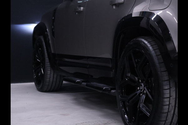 Land Rover Defender 110 2.0 P400e 110 Urban X-Dynamic [SCHUIFKANTELDAK, TREKHAAK, APPLE CARPLAY, MEMORY SEATS, ADAPTIVE CRUISE, CAMERA, STOELVERWAMING, NAVIGATIE, NIEUWSTAAT]