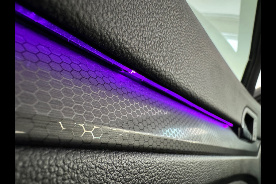 Volkswagen Golf 2.0 TSI GTI Clubsport Pano|Akrapovic|IQ|Camera