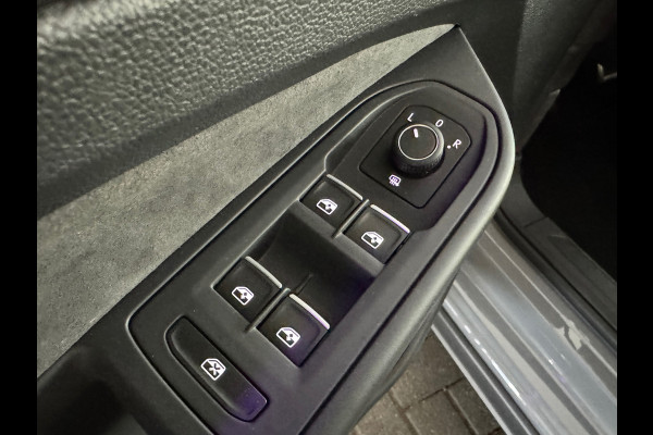 Volkswagen Golf 2.0 TSI GTI Clubsport Pano|Akrapovic|IQ|Camera