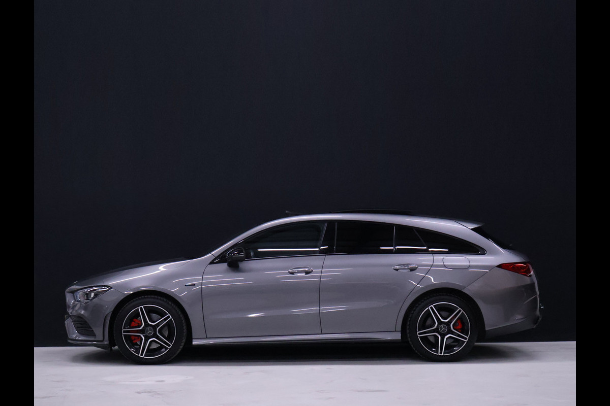 Mercedes-Benz CLA-Klasse Shooting Brake 250 e AMG Limited [SFEERVERLICHTING, TREKHAAK, CAMERA, CRUISE CONTROL, STOELVERWARMING, MEMORY SEATS, SCHUIFKANTELDAK, APPLE CARPLAY, NAVIGATIE, NIEUWSTAAT]