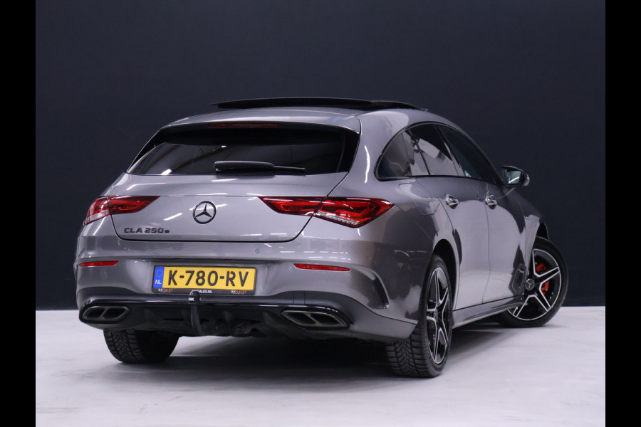 Mercedes-Benz CLA-Klasse Shooting Brake 250 e AMG Limited [SFEERVERLICHTING, TREKHAAK, CAMERA, CRUISE CONTROL, STOELVERWARMING, MEMORY SEATS, SCHUIFKANTELDAK, APPLE CARPLAY, NAVIGATIE, NIEUWSTAAT]