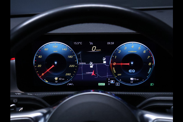 Mercedes-Benz CLA-Klasse Shooting Brake 250 e AMG Limited [SFEERVERLICHTING, TREKHAAK, CAMERA, CRUISE CONTROL, STOELVERWARMING, MEMORY SEATS, SCHUIFKANTELDAK, APPLE CARPLAY, NAVIGATIE, NIEUWSTAAT]