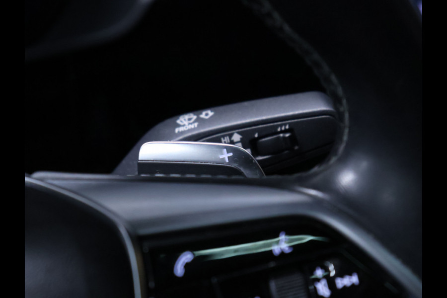 Audi e-tron Sportback 50 quattro S edition 71 kWh [ADAPTIVE CRUISE, APPLE CARPLAY, CAMERA, STOELVERWAMING, SCHUIFKANTELDAK, MEMORY, ELEKTRISCHE ACHTERKLEP, DIGITAL DASH, NAVIGATIE, NIEUWSTAAT]