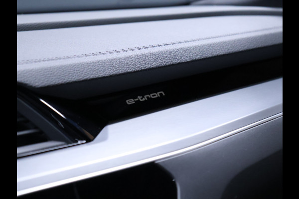 Audi e-tron Sportback 50 quattro S edition 71 kWh [ADAPTIVE CRUISE, APPLE CARPLAY, CAMERA, STOELVERWAMING, SCHUIFKANTELDAK, MEMORY, ELEKTRISCHE ACHTERKLEP, DIGITAL DASH, NAVIGATIE, NIEUWSTAAT]