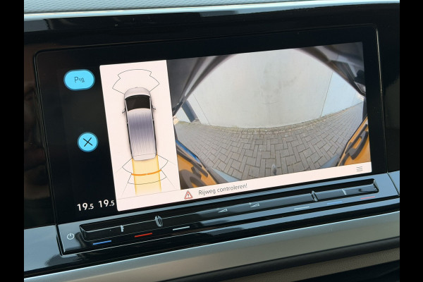 Volkswagen Multivan 1.4 eHybrid L2H1 BTW 7P Pano IQ Trekhaak