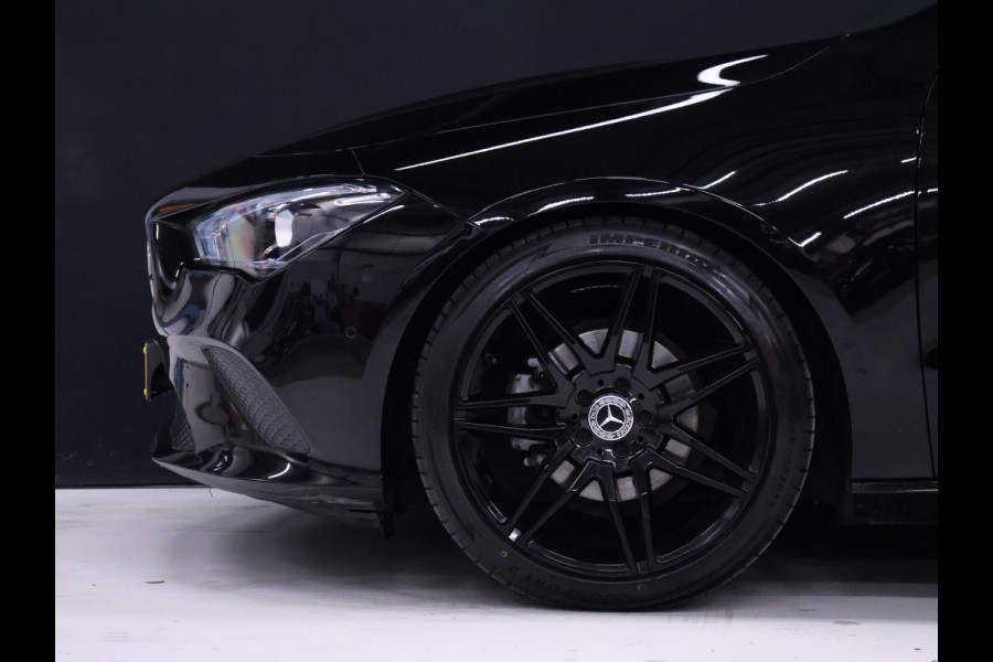 Mercedes-Benz CLA-Klasse Shooting Brake 180 Luxury Line [SFEER, LEDER, APPLE CARPLAY, CAMERA CRUISE, STOELVERWAMING, ELEKTRISCHE ACHTERKLEP, DIGITAL DASH, NAVIGATIE, NIEUWSTAAT]