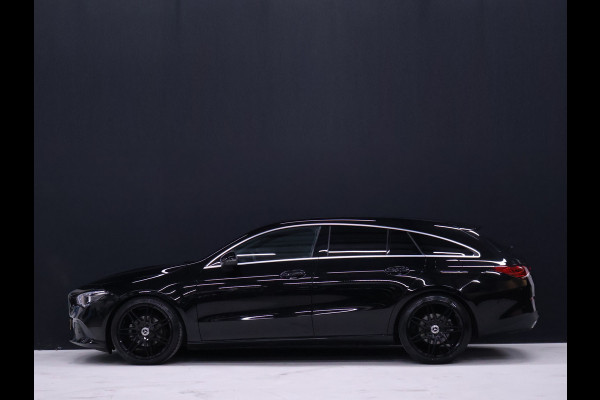Mercedes-Benz CLA-Klasse Shooting Brake 180 Luxury Line [SFEER, LEDER, APPLE CARPLAY, CAMERA CRUISE, STOELVERWAMING, ELEKTRISCHE ACHTERKLEP, DIGITAL DASH, NAVIGATIE, NIEUWSTAAT]