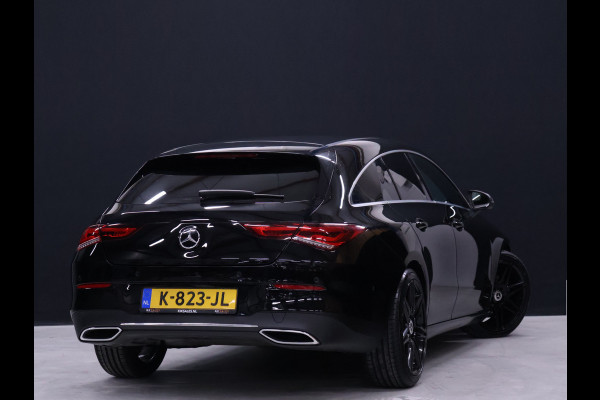 Mercedes-Benz CLA-Klasse Shooting Brake 180 Luxury Line [SFEER, LEDER, APPLE CARPLAY, CAMERA CRUISE, STOELVERWAMING, ELEKTRISCHE ACHTERKLEP, DIGITAL DASH, NAVIGATIE, NIEUWSTAAT]