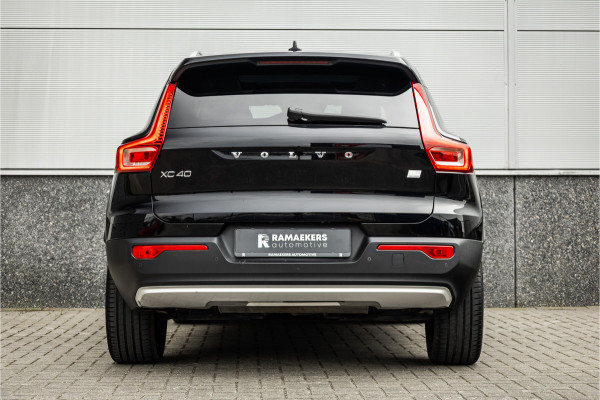 Volvo XC40 1.5 T4 Recharge Inscription Expression Pano dak / Harman Kardon / Trekhaak / Camera /