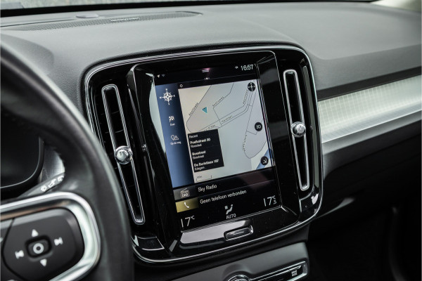 Volvo XC40 1.5 T4 Recharge Inscription Expression Pano dak / Harman Kardon / Trekhaak / Camera /