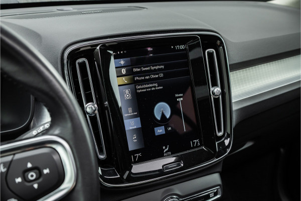 Volvo XC40 1.5 T4 Recharge Inscription Expression Pano dak / Harman Kardon / Trekhaak / Camera /