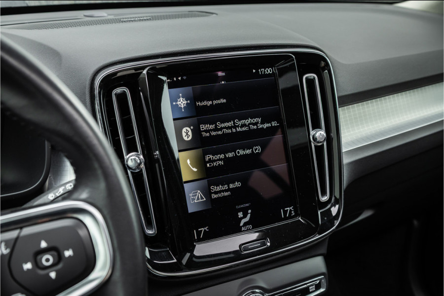 Volvo XC40 1.5 T4 Recharge Inscription Expression Pano dak / Harman Kardon / Trekhaak / Camera /