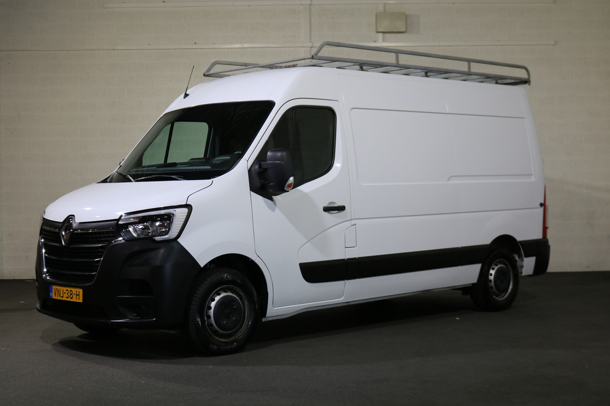 Renault Master 2.3 dCi 135pk L2 H2 Airco Navigatie Imperiaal Inrichting