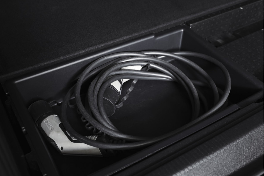 Peugeot 3008 1.6 HYbrid 225 Blue Lease Allure - Automaat Orig. NL | Dig. Cockpit | Cruise | PDC | Camera | NAV  + App. Connect | ECC | Elek. Klep | LM 17" |