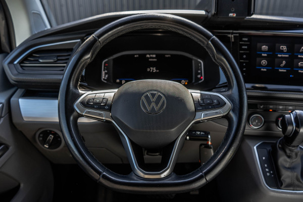 Volkswagen Transporter T6.1 2.0 TDI BULLI | L1H1 | 150PK | LED | Automaat | Camera | Carplay | PDC | Trekhaak