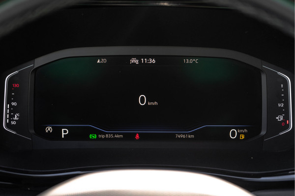 Volkswagen Transporter T6.1 2.0 TDI BULLI | L1H1 | 150PK | LED | Automaat | Camera | Carplay | PDC | Trekhaak