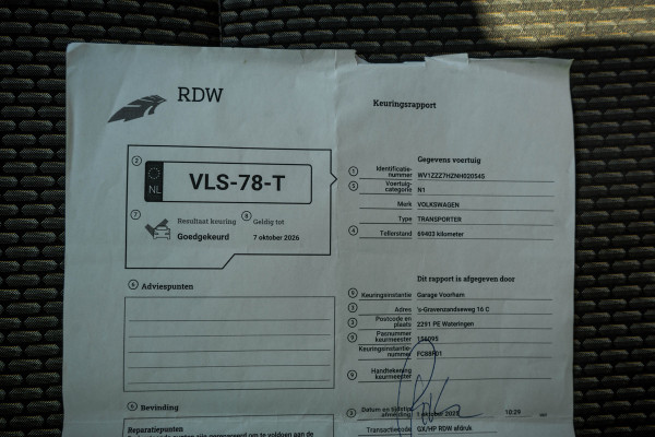 Volkswagen Transporter T6.1 2.0 TDI BULLI | L1H1 | 150PK | LED | Automaat | Camera | Carplay | PDC | Trekhaak