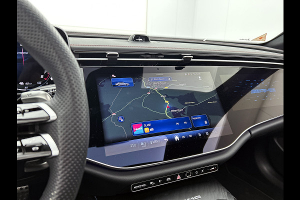 Mercedes-Benz E-Klasse AMG 53 4MATIC+ / NL Auto / Luchtvering (AMG RIDE CONTROL) / Panoramadak / Night Pakket / MBUX Superscreen / Achterasbesturing / Burmester / Plug-in hybride / Elektrisch rijbereik tot ca. 100 km /