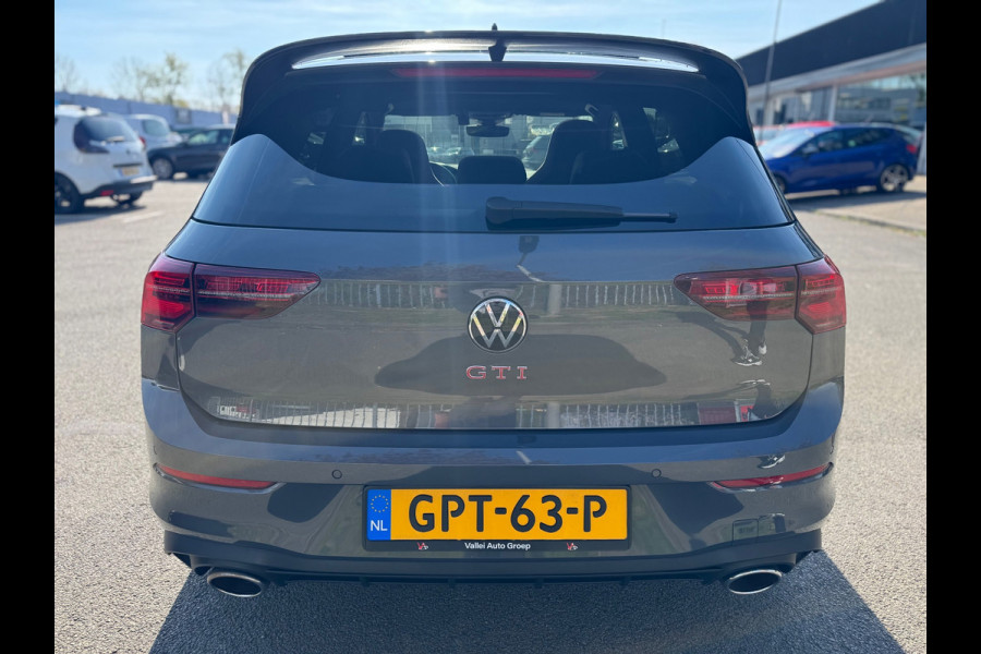 Volkswagen Golf 2.0 TSI GTI Clubsport 301PK H&K PANO Camera VOL !!