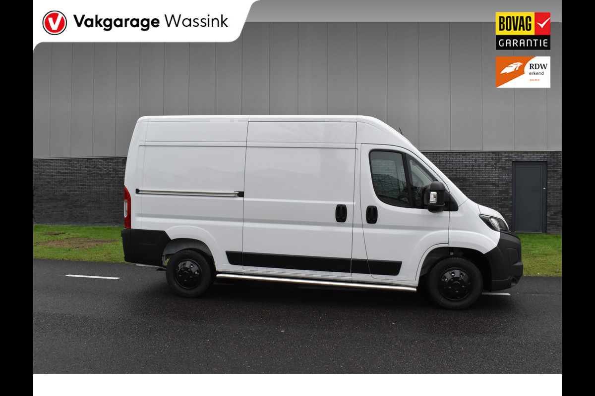 Peugeot Boxer 2.2 BlueHDi 140 S&S L2H2 3.3t Euro 6 Nieuwe registratie 2024/ GEEN BPM/ L2H2/ achteruitrijcamera verzwaard verenpakket, pakket City plus