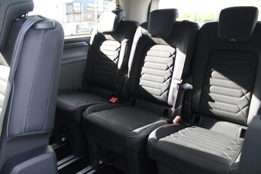 Ford Tourneo Custom 340 2.5 PHEV L2H1 Titanium X 232pk - ACC - Pano - B&O - Elek. schuifdeuren - 360 camera - Elek-Trekhaak - Prijs excl. BTW