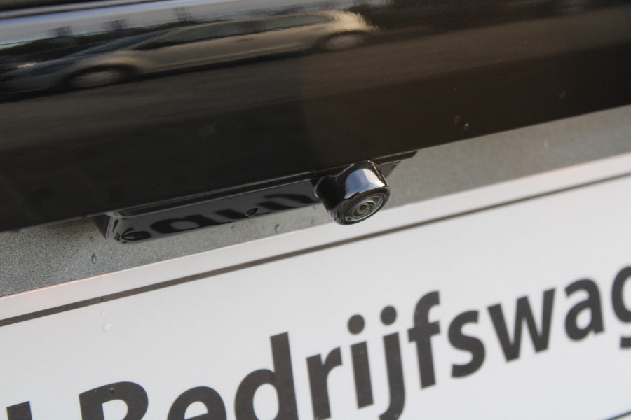 Ford Tourneo Custom 340 2.5 PHEV L2H1 Titanium X 232pk - ACC - Pano - B&O - Elek. schuifdeuren - 360 camera - Elek-Trekhaak - Prijs excl. BTW