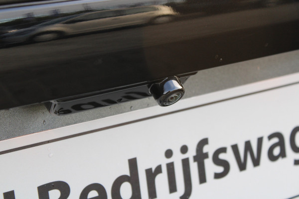 Ford Tourneo Custom 340 2.5 PHEV L2H1 Titanium X 232pk - ACC - Pano - B&O - Elek. schuifdeuren - 360 camera - Elek-Trekhaak - Prijs excl. BTW