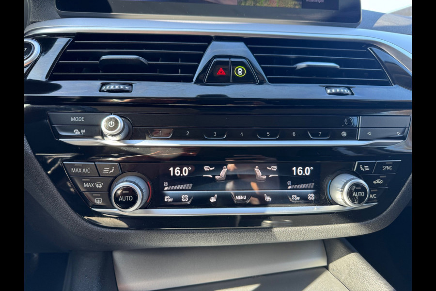 BMW 5 Serie Touring 530e xDrive ACC HUD 360 camera Laser 1 Jaar Garantie !