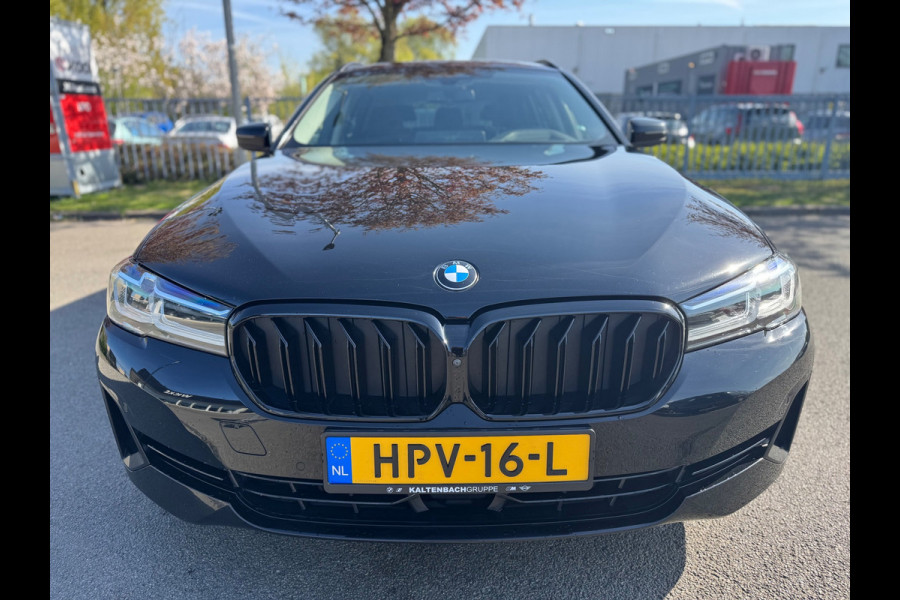 BMW 5 Serie Touring 530e xDrive ACC HUD 360 camera Laser 1 Jaar Garantie !