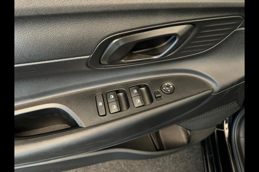 Hyundai i20 1.0 T-GDI 100PK Comfort | Camera | Carplay | Stoel- & Stuurverw. | PDC | Incl. garantie