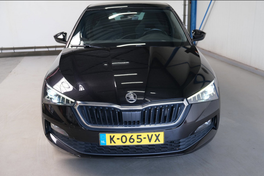 Škoda SCALA 1.0 TSI Sport Business Automaat - N.A.P. Airco, Cruise, PDC, Camera, Navi, Carplay, Trekhaak.