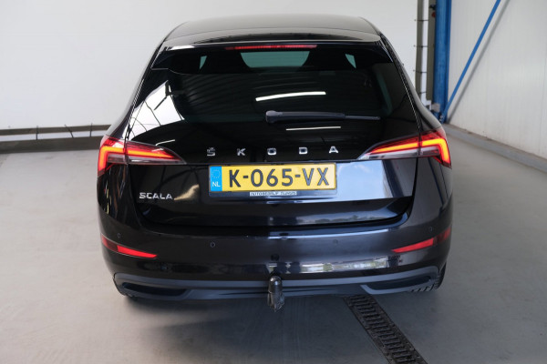 Škoda SCALA 1.0 TSI Sport Business Automaat - N.A.P. Airco, Cruise, PDC, Camera, Navi, Carplay, Trekhaak.