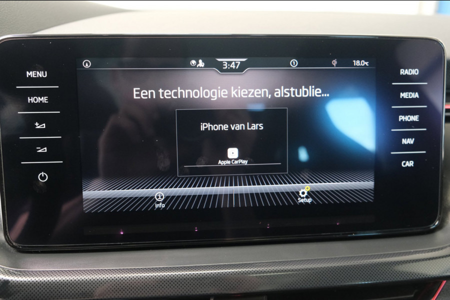 Škoda SCALA 1.0 TSI Sport Business Automaat - N.A.P. Airco, Cruise, PDC, Camera, Navi, Carplay, Trekhaak.
