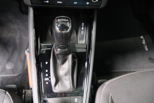 Škoda SCALA 1.0 TSI Sport Business Automaat - N.A.P. Airco, Cruise, PDC, Camera, Navi, Carplay, Trekhaak.