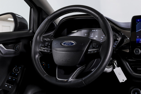 Ford Puma 1.0 EcoBoost Hybrid 125 PK Titanium | Cruise | Winterpakket | PDC | NAV + App. Connect | ECC | LM 17'' |