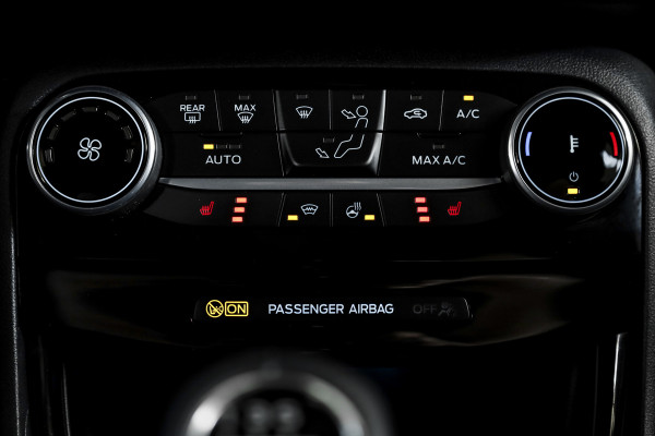 Ford Puma 1.0 EcoBoost Hybrid 125 PK Titanium | Cruise | Winterpakket | PDC | NAV + App. Connect | ECC | LM 17'' |